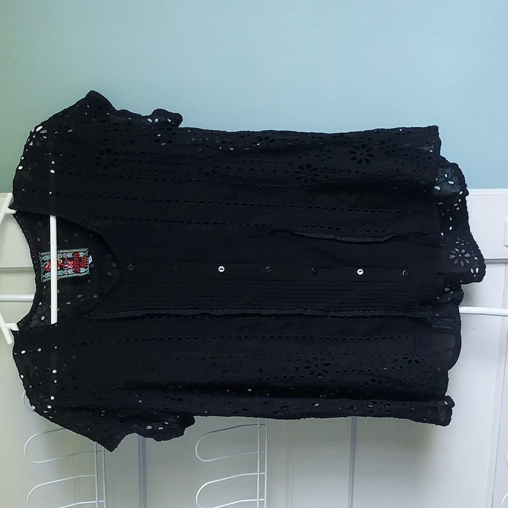 Johnny Was Button Down Short Sleeve Shirt Blouse Crochet